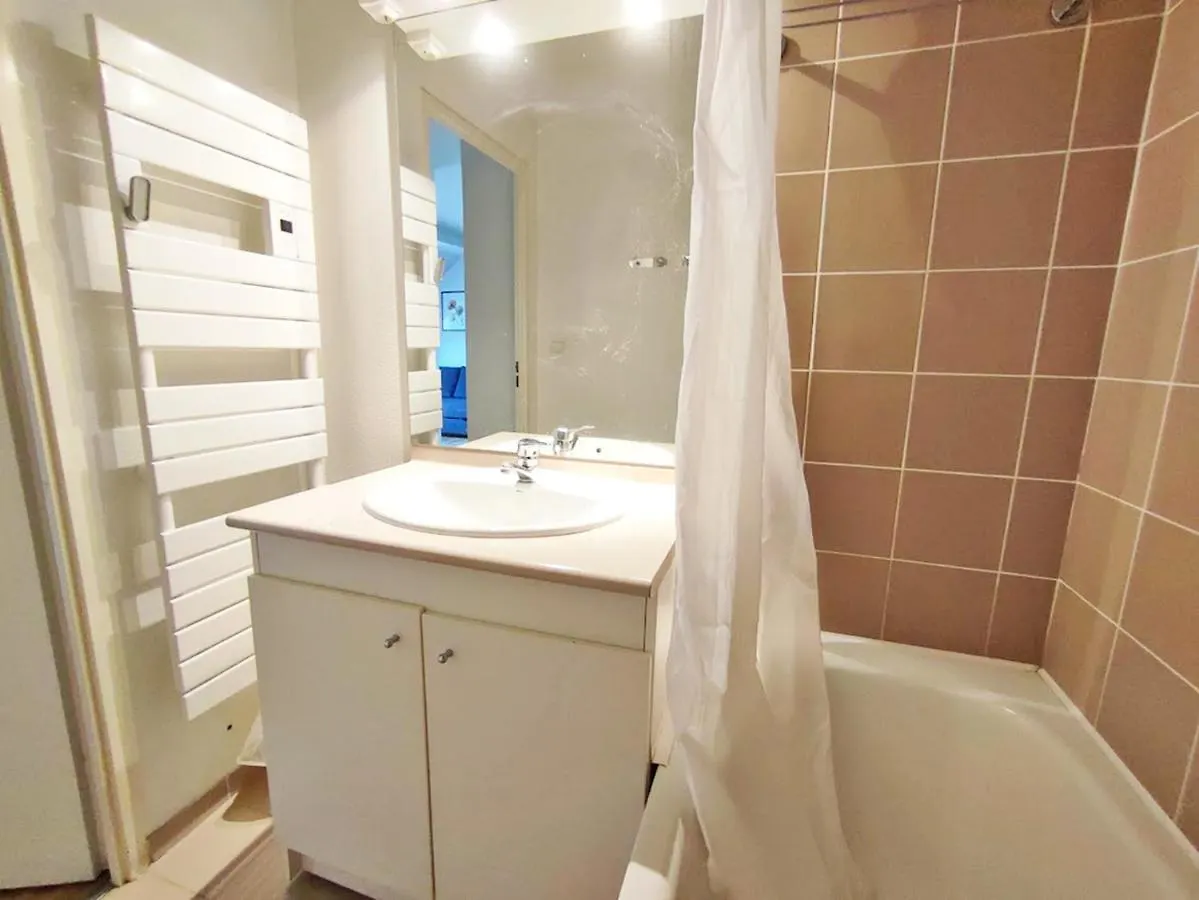 Appartement Le Flocon, T2, vue montagne, parking gratuit à Bagnères-de-Luchon